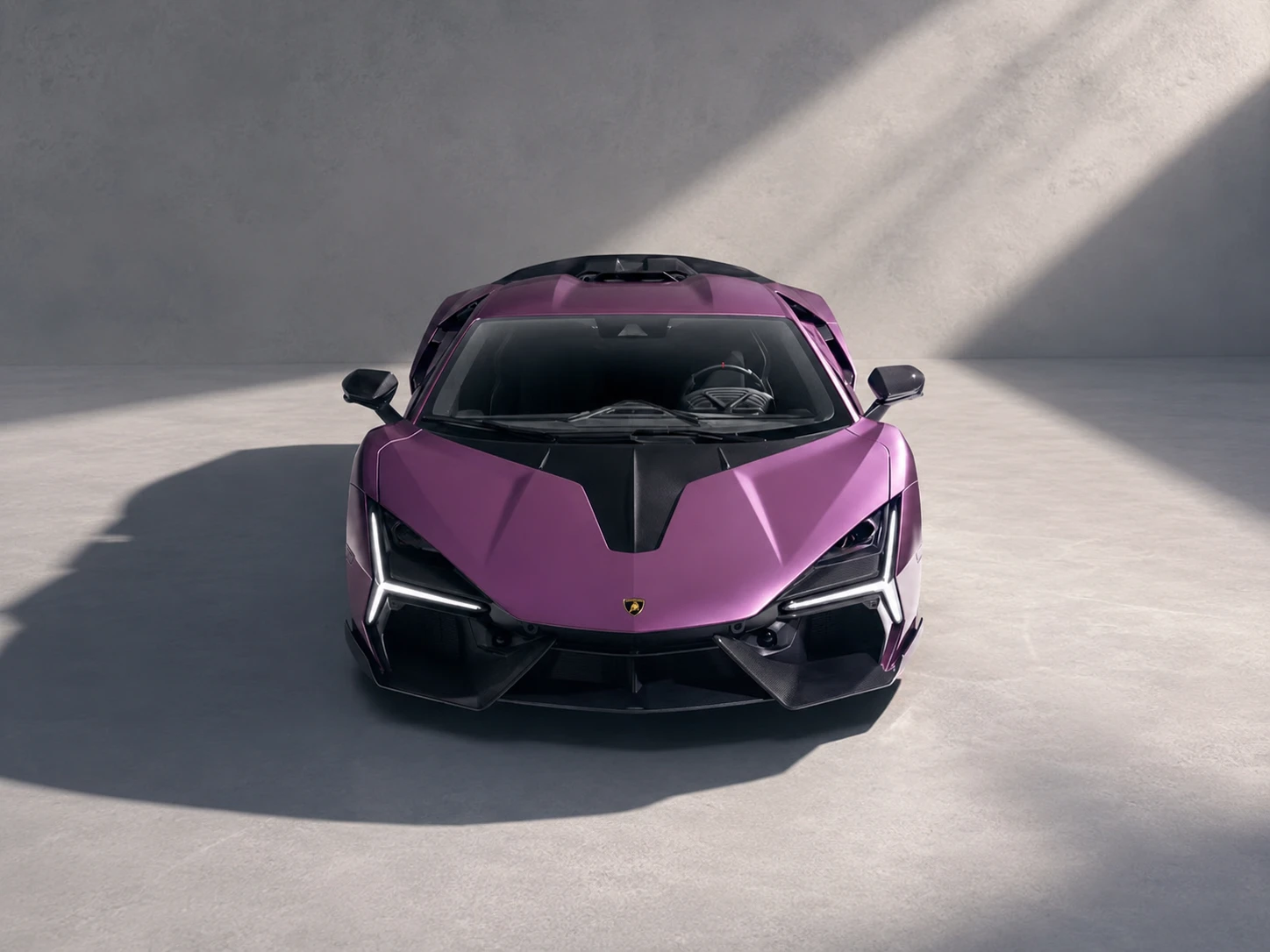 lamborghini revuelto